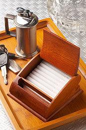 黑夜逐光，无惧向前！「烧脑」逃脱互动影像新作《飞越13号房》今日Steam正式发售